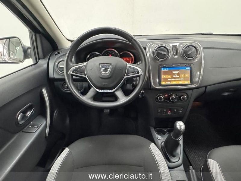 Dacia Sandero Stepway 1.0 TCe 100 CV ECO-G Comfort