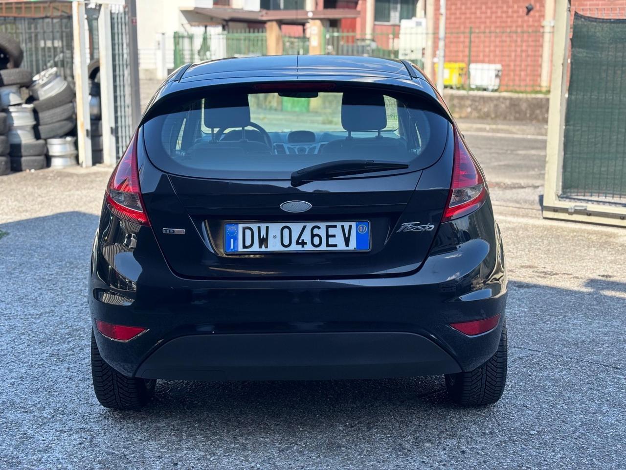 Ford Fiesta 1.4 TDCi 5p. Titanium
