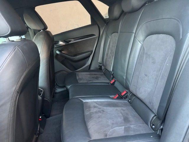 AUDI RS Q3 2.5 TFSI quattro S tronic