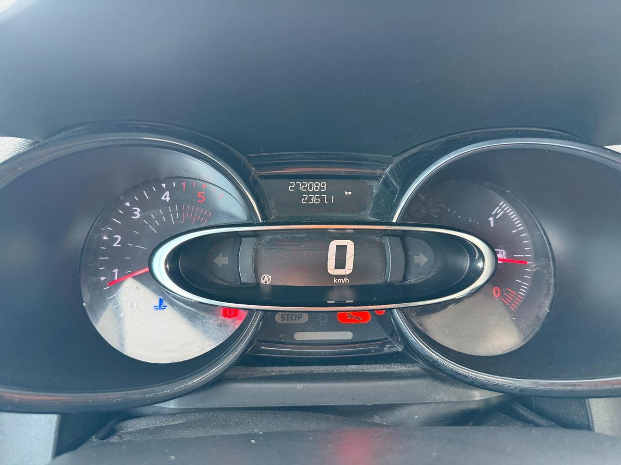 RENAULT CLIO SPORTER 2018 1.5 DIESEL 75 CV *N1