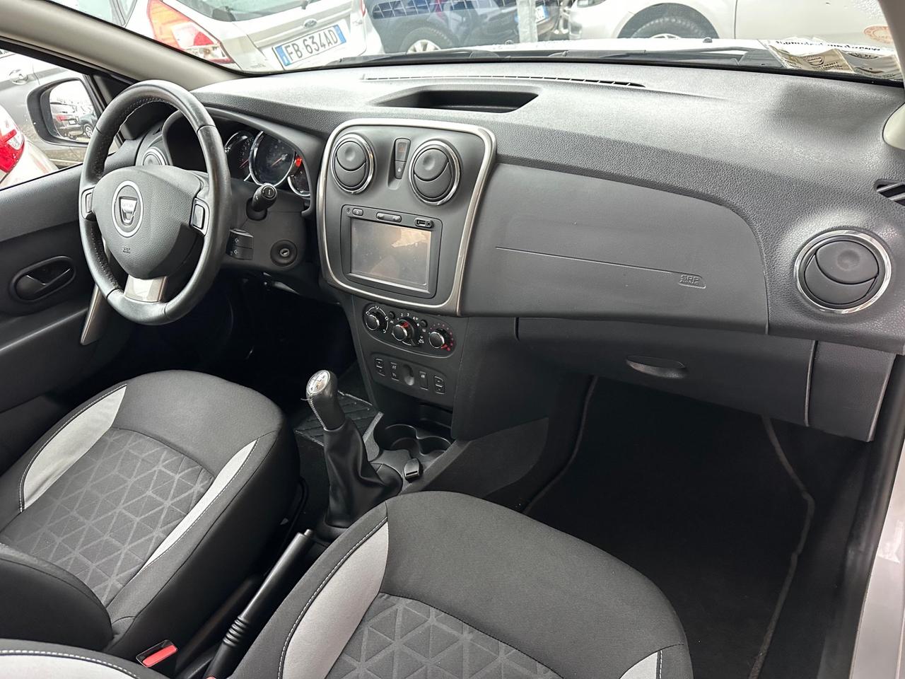 Dacia Sandero Stepway 900 TCe 12V 90CV Prestige