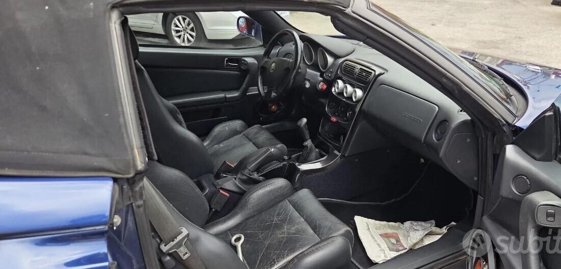 alfaromeo spider 2.0 16v perfetta