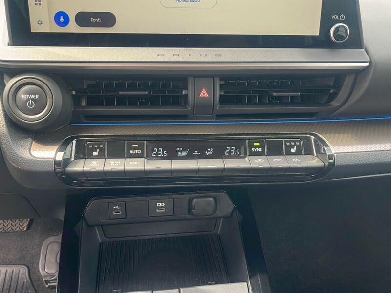 Toyota Prius Plug-in Hybrid Lounge