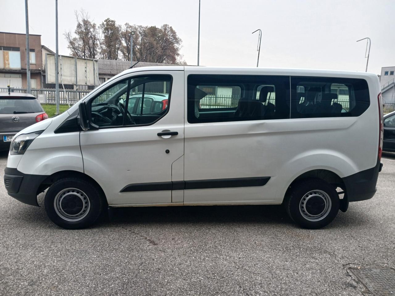 Ford transit Custom 9 POSTI 300 2.2 TDCi 100CV PC Trend