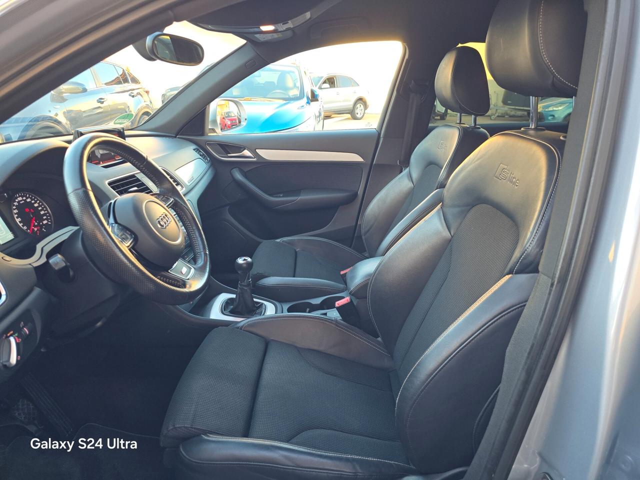 Audi Q3 2.0 TDI 150 CV quattro S Line