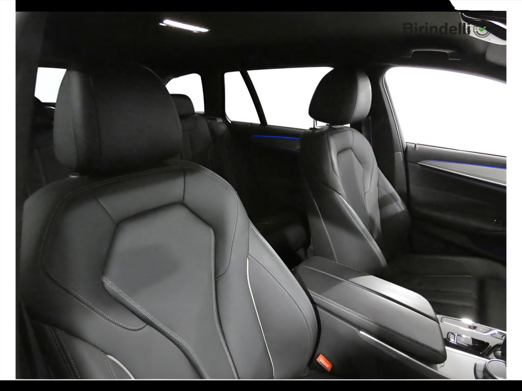 BMW Serie 5(G30/31/F90) - 530d 48V xDrive Touring Msport
