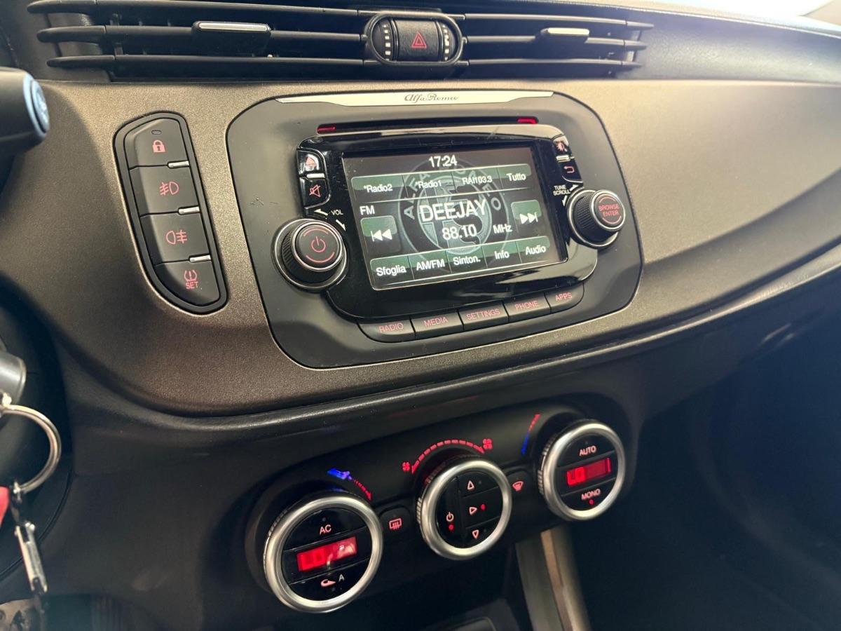 ALFA ROMEO GIULIETTA 1.6 JTDm-2 105 CV DISTINCTIVE