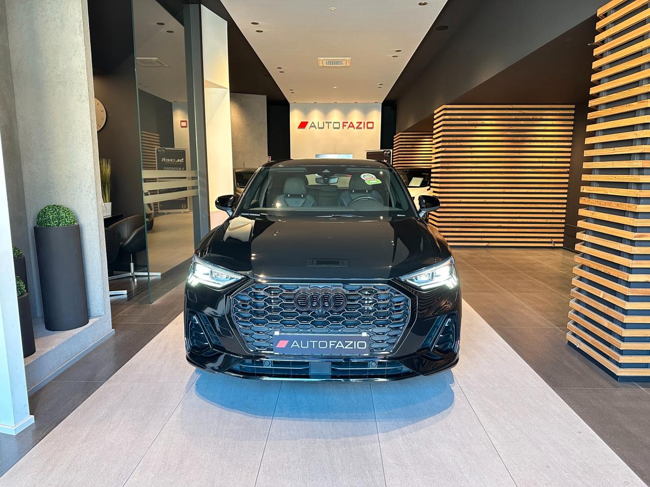 Audi Q3 SPB 35 TDI S line edition