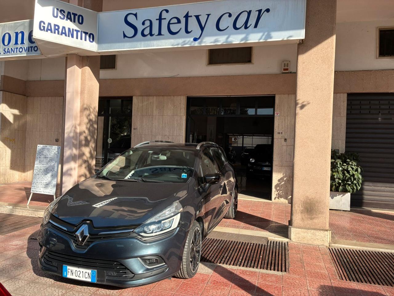 Renault Clio S.W.1.5dCi110CV perfetta navi retro-18