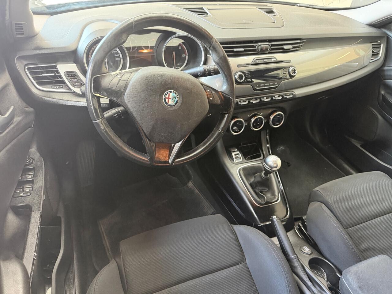 Alfa Romeo Giulietta 1.6 105 CV