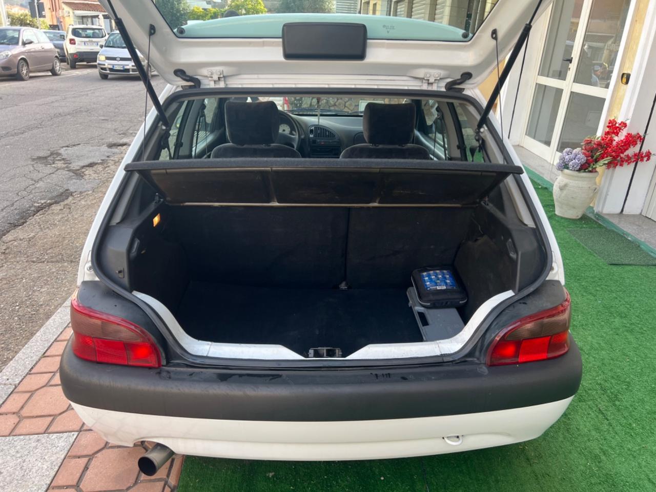 Citroen SAXO 1.6i 16V cat 3 porte VTS