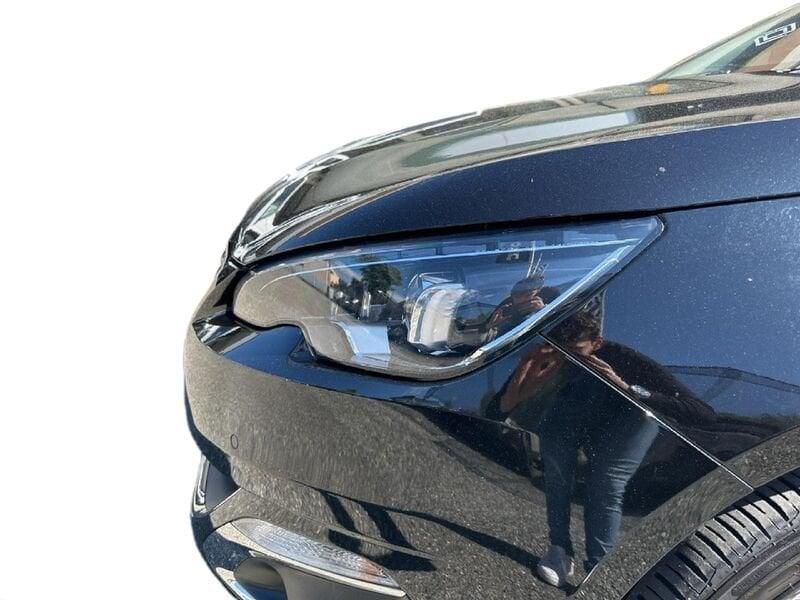 Peugeot 308 BlueHDi 120 S&S SW Allure