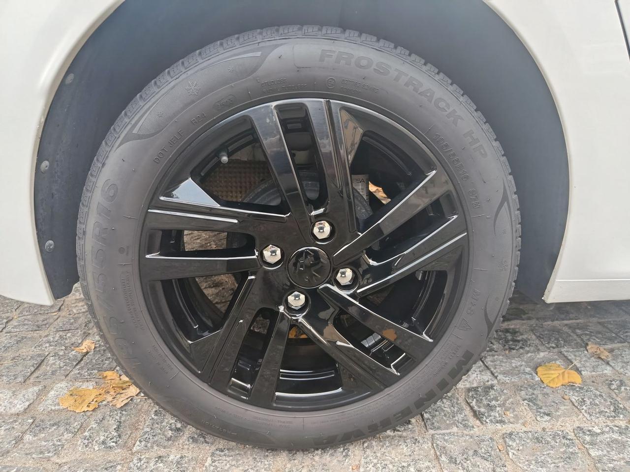 Peugeot 208 1.2 PureTech 75 Active #50783