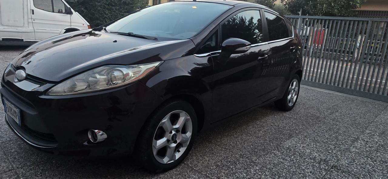 Ford Fiesta Fiesta+ 1.6 TDCi 95CV 5 porte