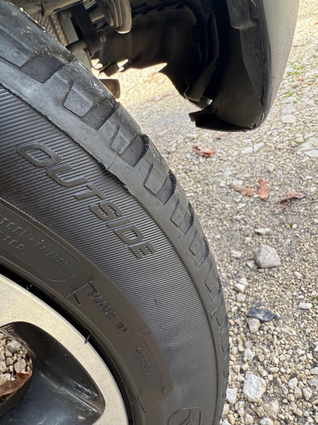 Opel Karl Rocks 1.0 73 CV GPL euro 6 neopatentati