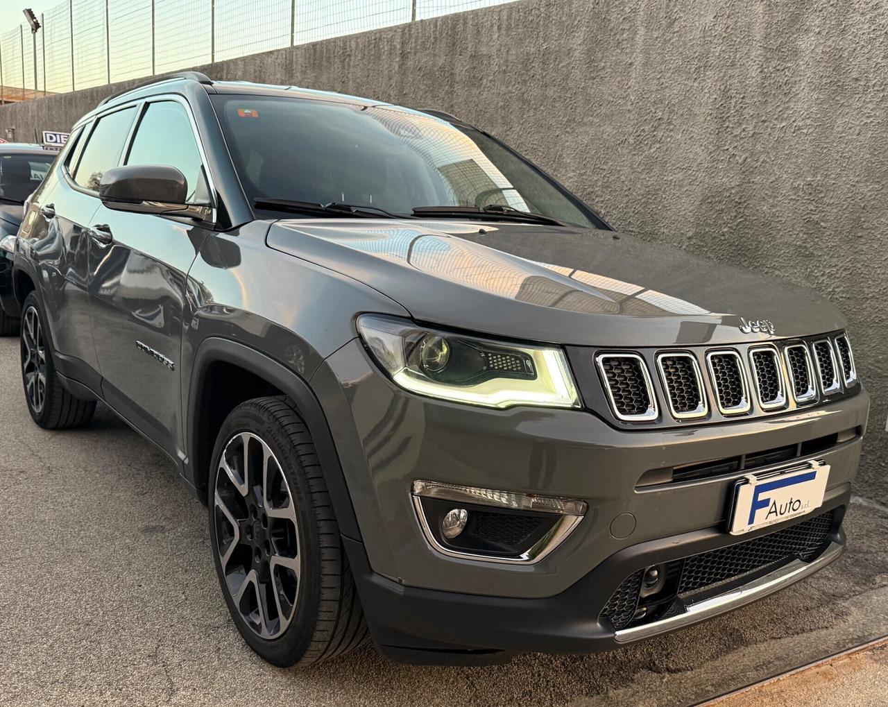Jeep Compass 1.6 Multijet 2WD Limited FULL OPTIONAL,Cerchi 19”,LED+Xeno,bicolore,pelle,ecc.