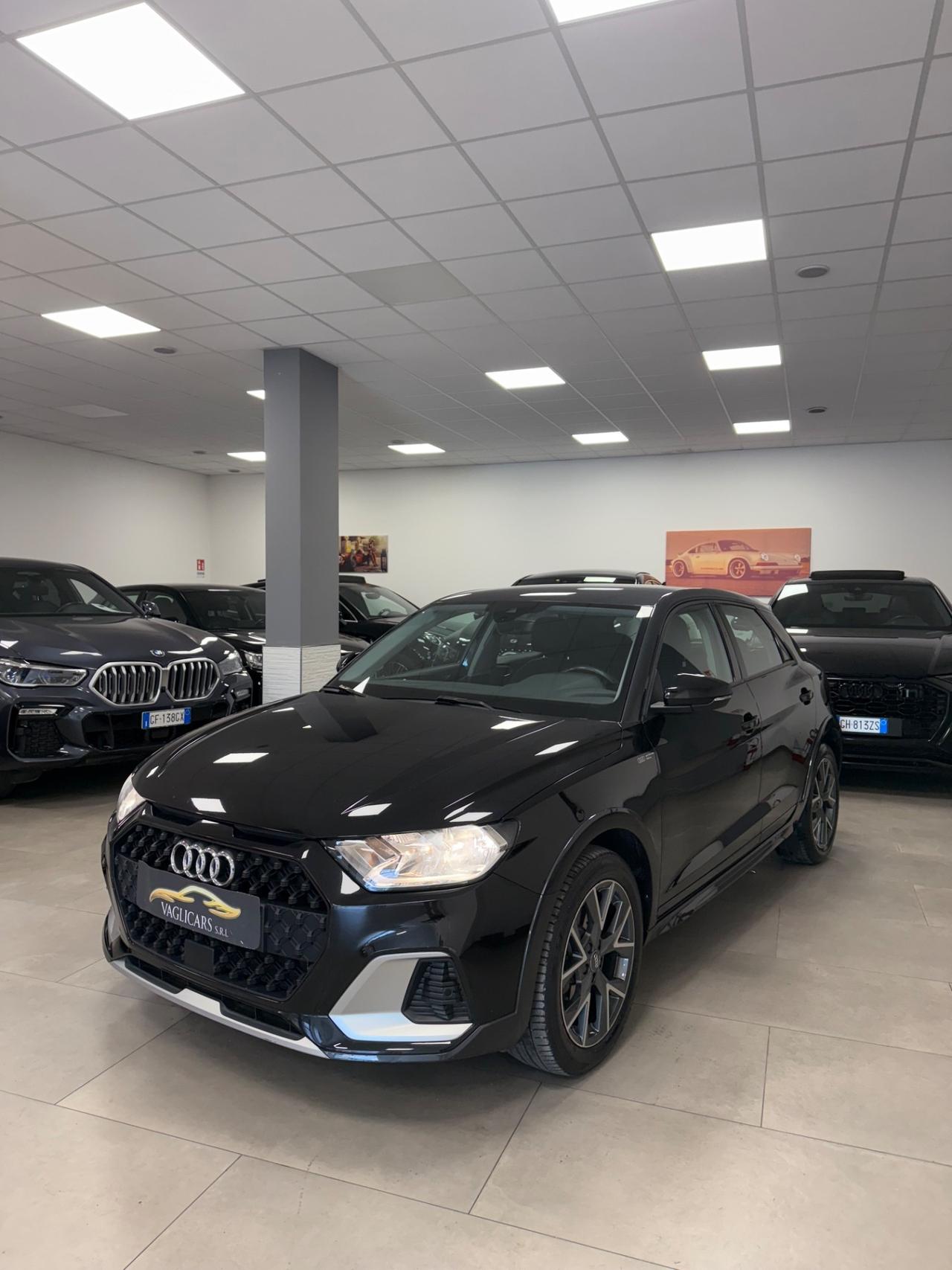 Audi A1 citycarver 30 TFSI S tronic Admired