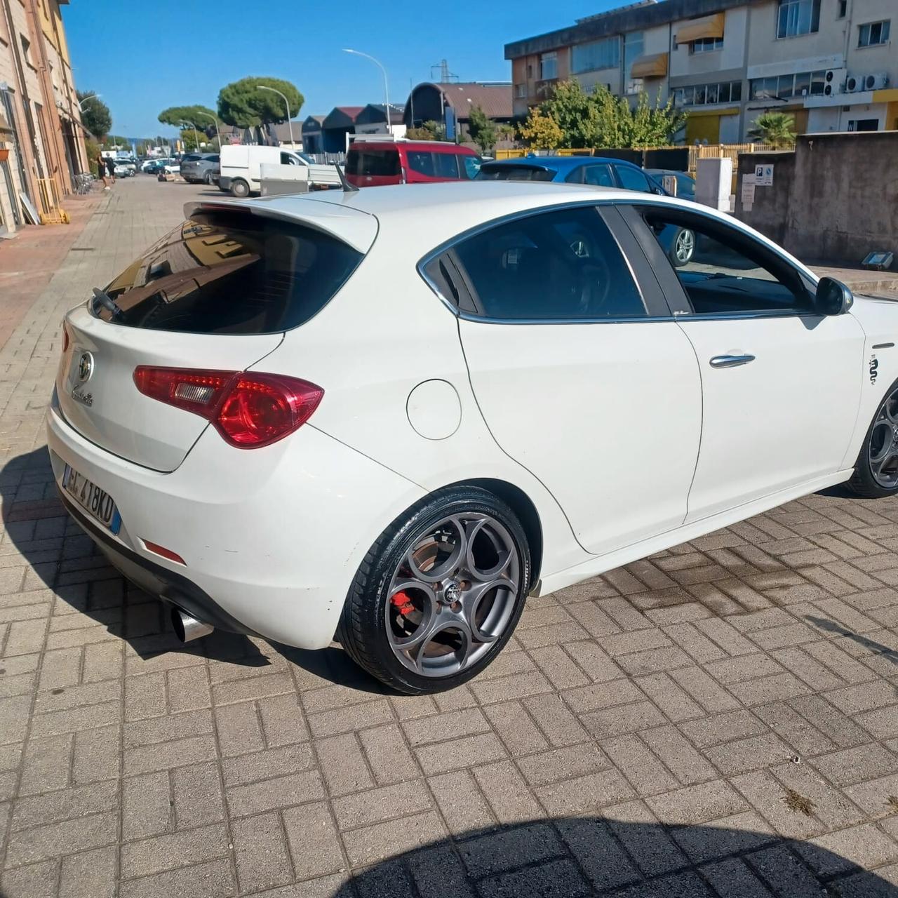MOLTO BELLA GIULIETTA 2.0TDI 170CV