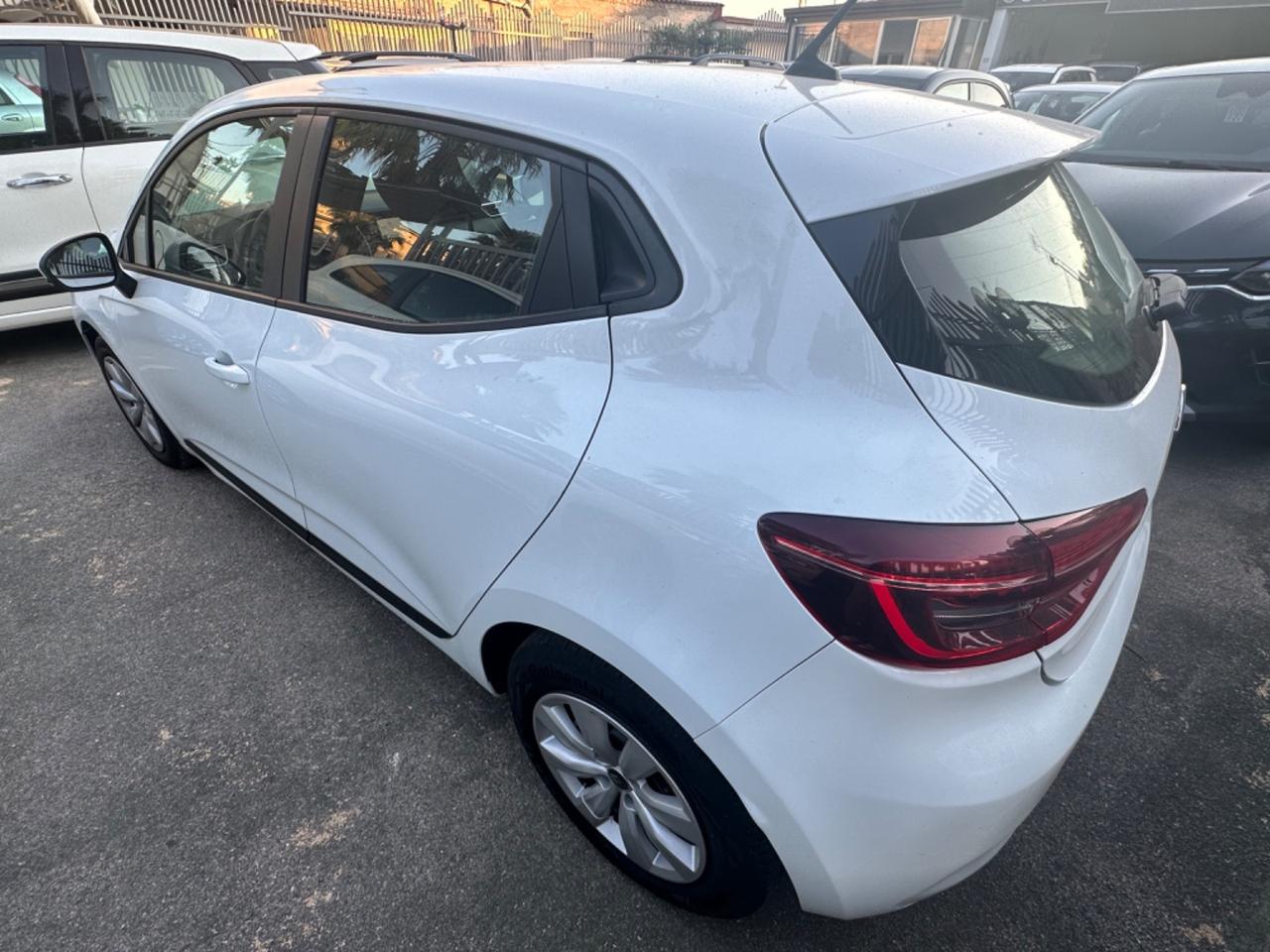 Renault Clio Blue dCi 85 CV 5 porte Business 2020