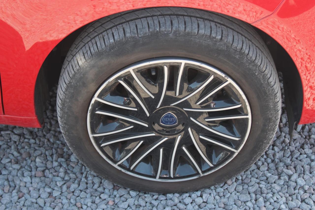 Lancia Ypsilon Tua A SOLI 80€