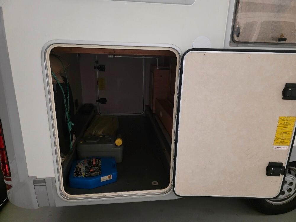 CAMPER ADRIA CORAL S 680 SPL