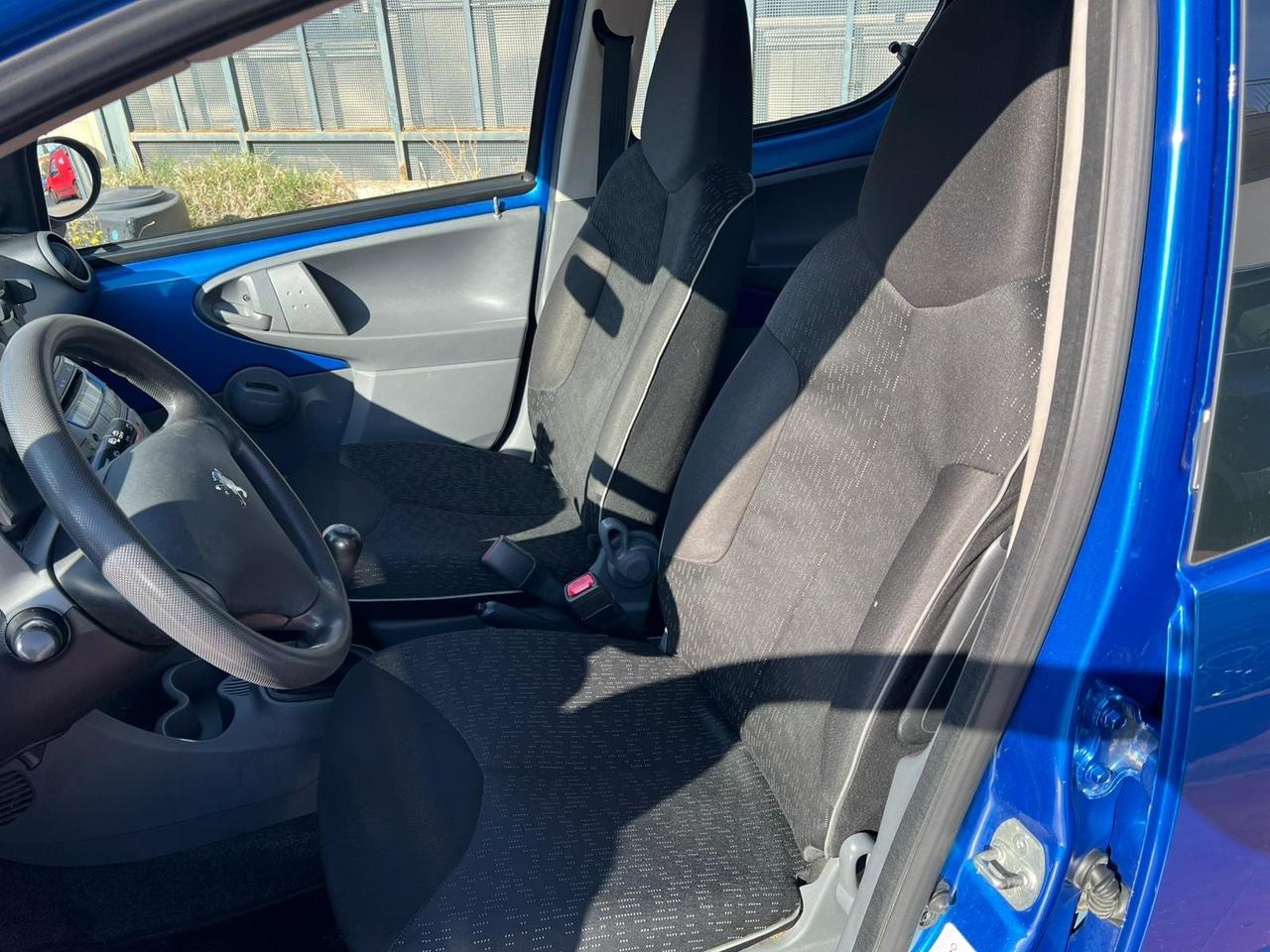 Peugeot 107 1.0 68CV 5p. Allure