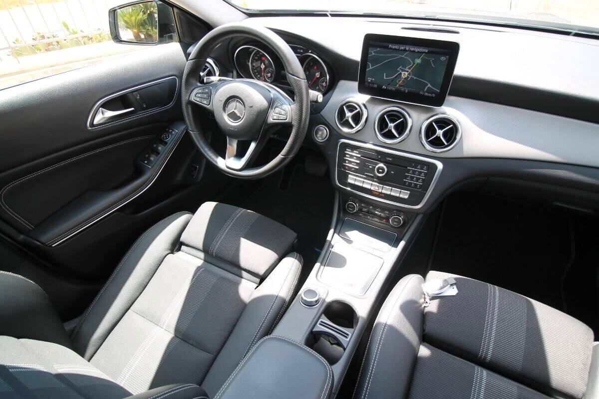 Mercedes GLA 200 d Automatic Sport Night|2018