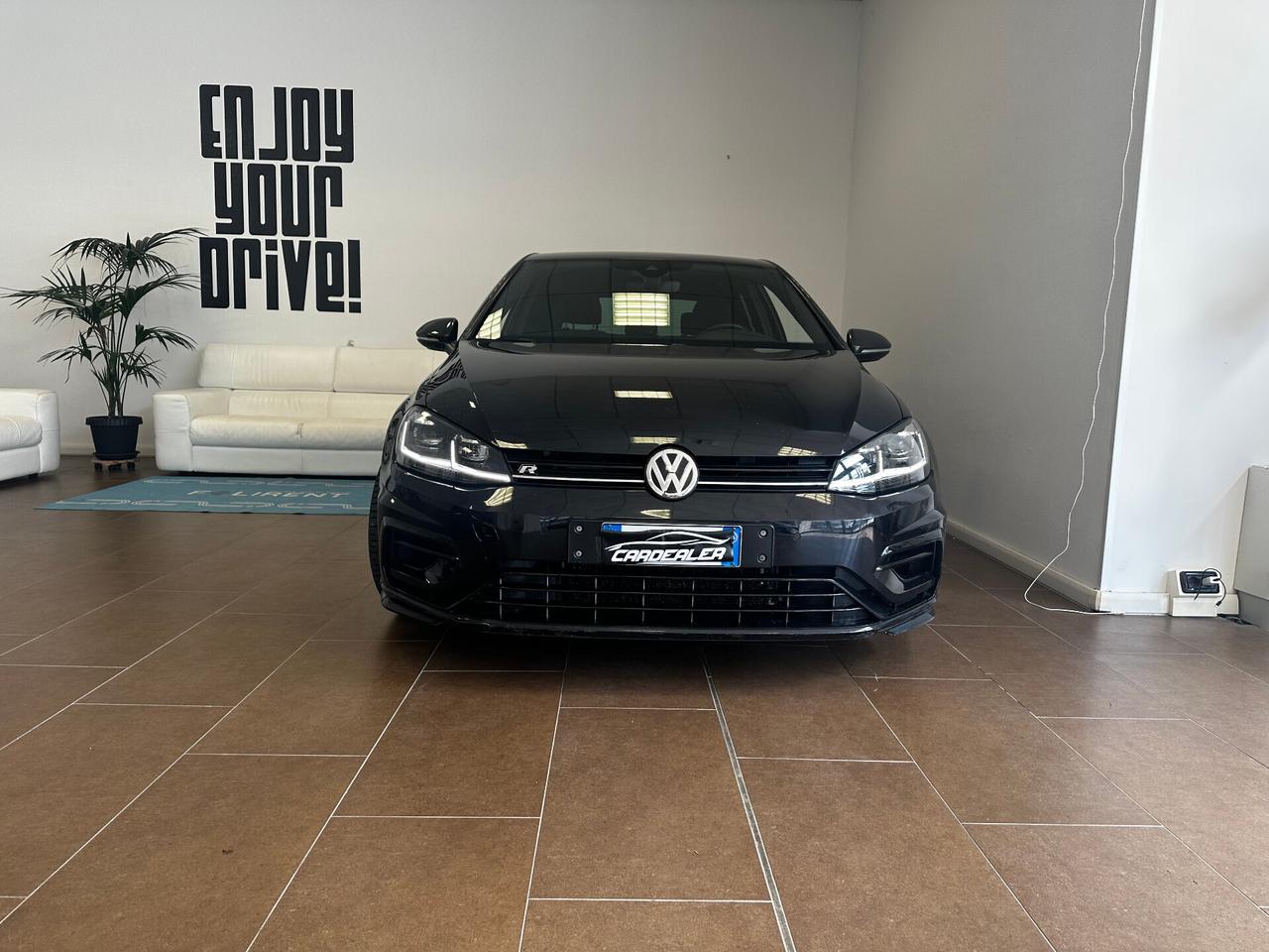Volkswagen Golf R 2.0 TSI DSG 4MOTION 3p. BMT