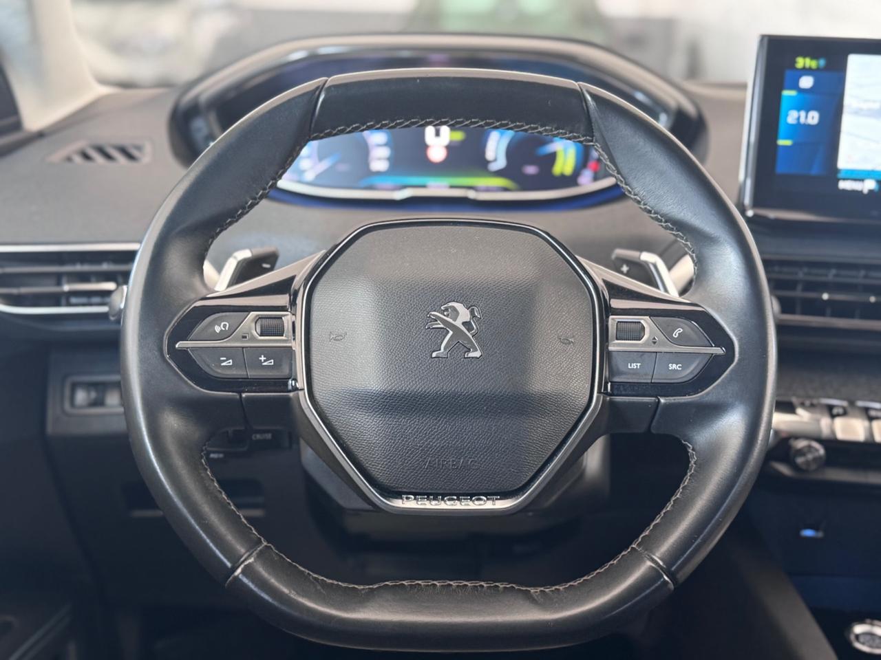 Peugeot 3008 Hybrid 225 e-EAT8 Allure Pack