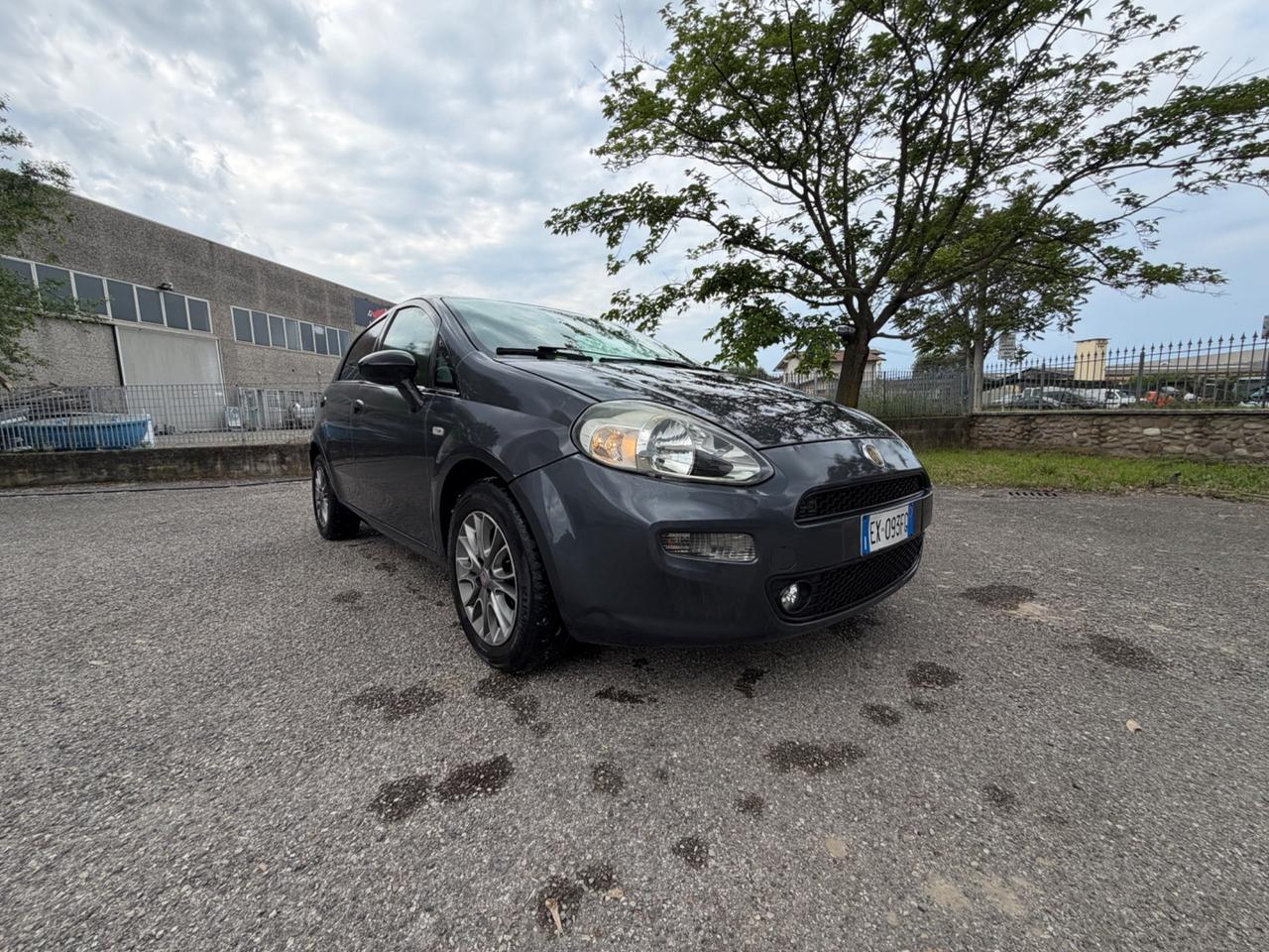 Fiat Punto 1.3 MJT II 75 CV 3 porte Street