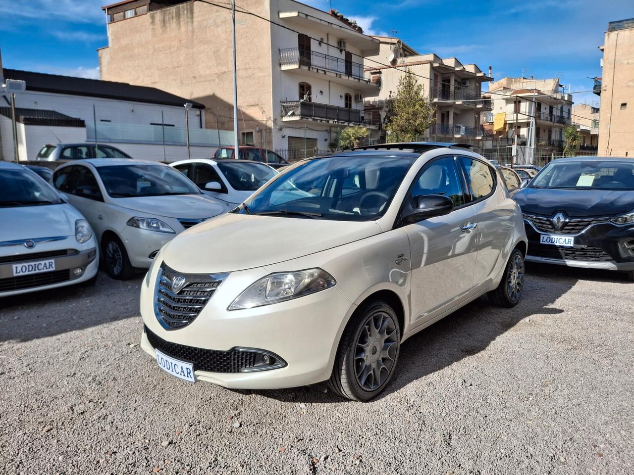 Lancia Ypsilon 1.3 MJT 16V 95 CV 5 porte S&S Platinum