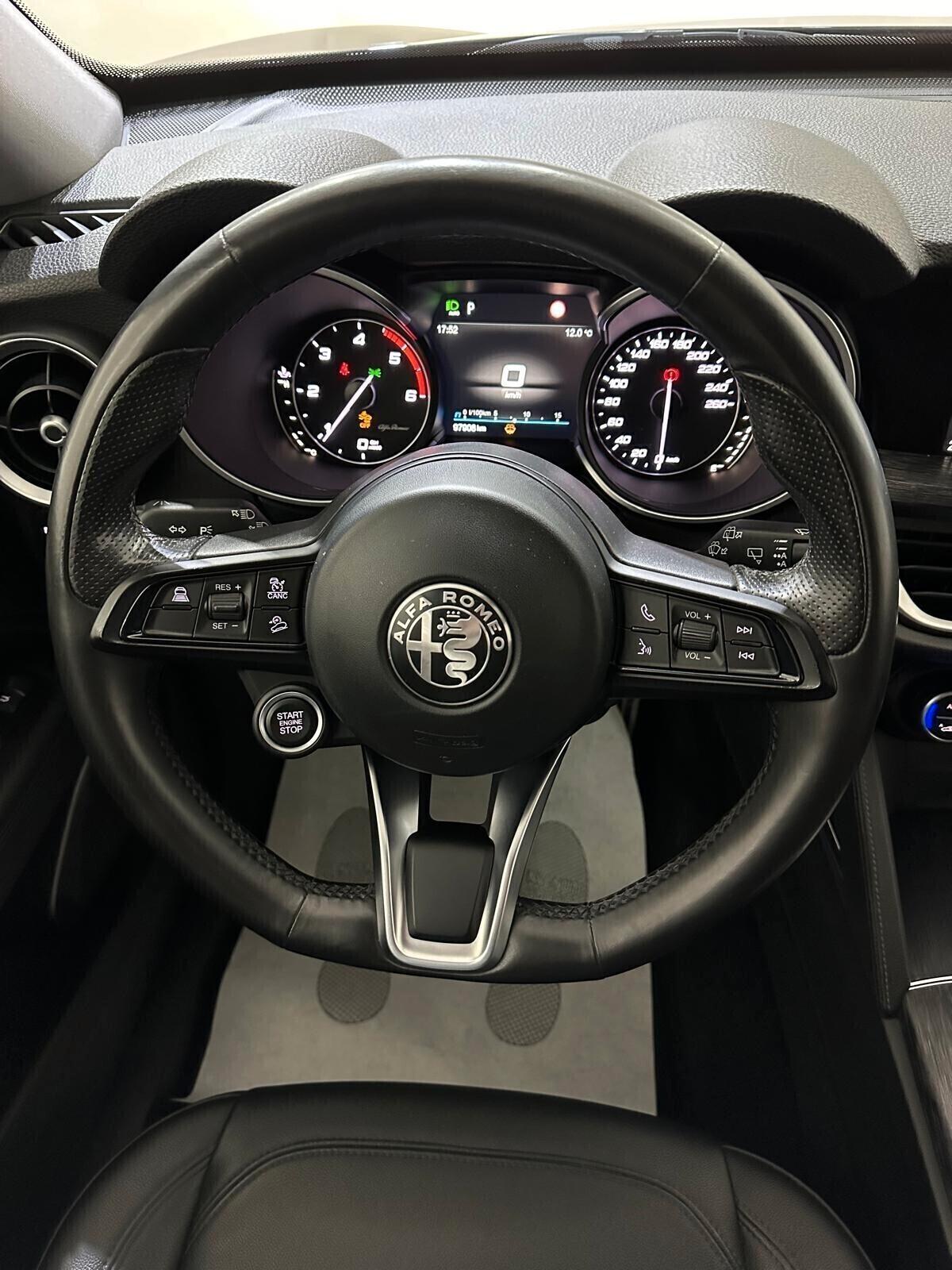 ALFA ROMEO STELVIO 190CV ALLESTIMENTO SPRINT