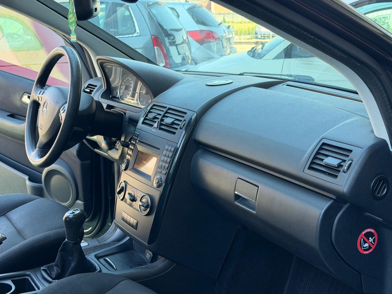 Mercedes-benz A 160 CDI BlueEFFICIENCY Executive