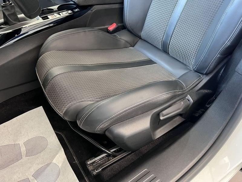 Peugeot 2008 PureTech 130 GT S&S