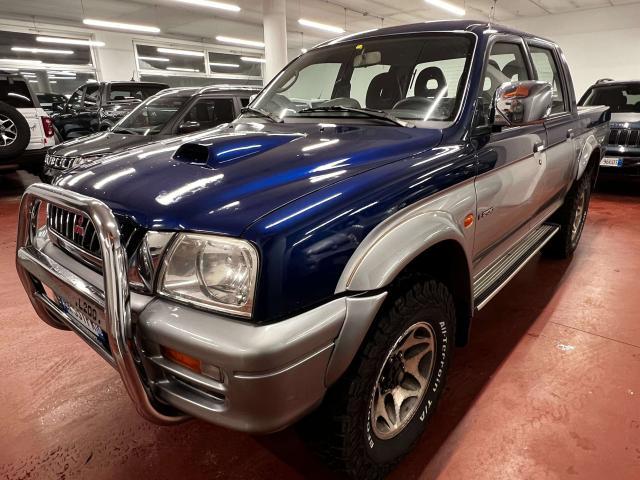 Mitsubishi L200 L200 d.cab 2.5 tdi GLS Target 4wd