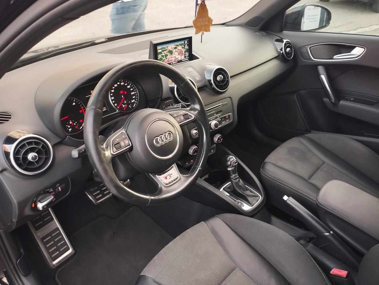 Audi A1 Sportback S-line 1.6 tdi s-tronic