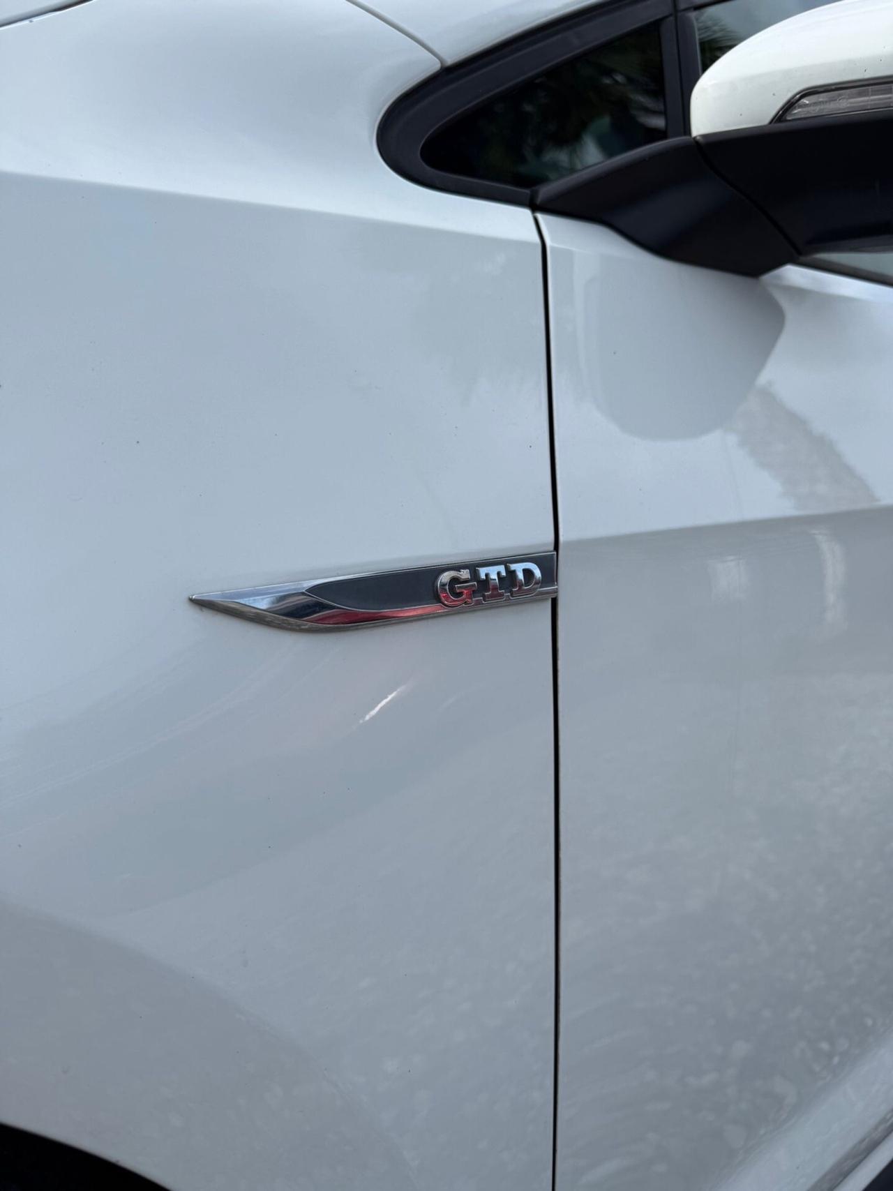 Volkswagen Golf GTD 2.0 TDI DSG 5p. BlueMotion Technology