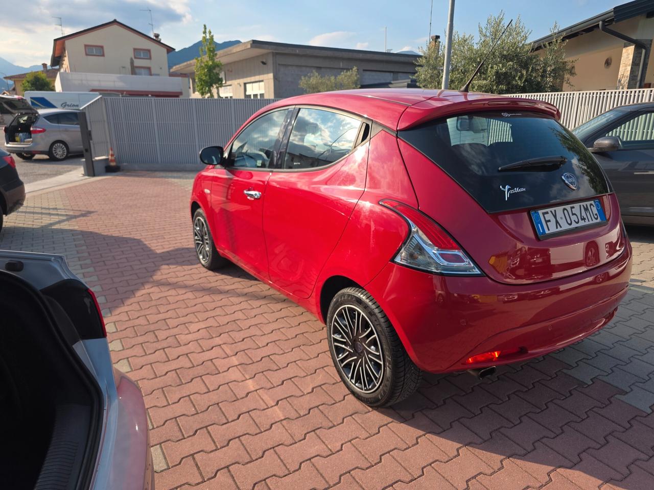Lancia Ypsilon 1.2 69CV perfetta e garantita 12M