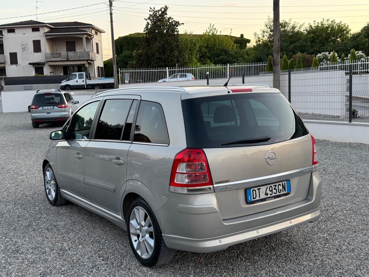 Opel Zafira 1.9 CDTI 120CV Cosmo