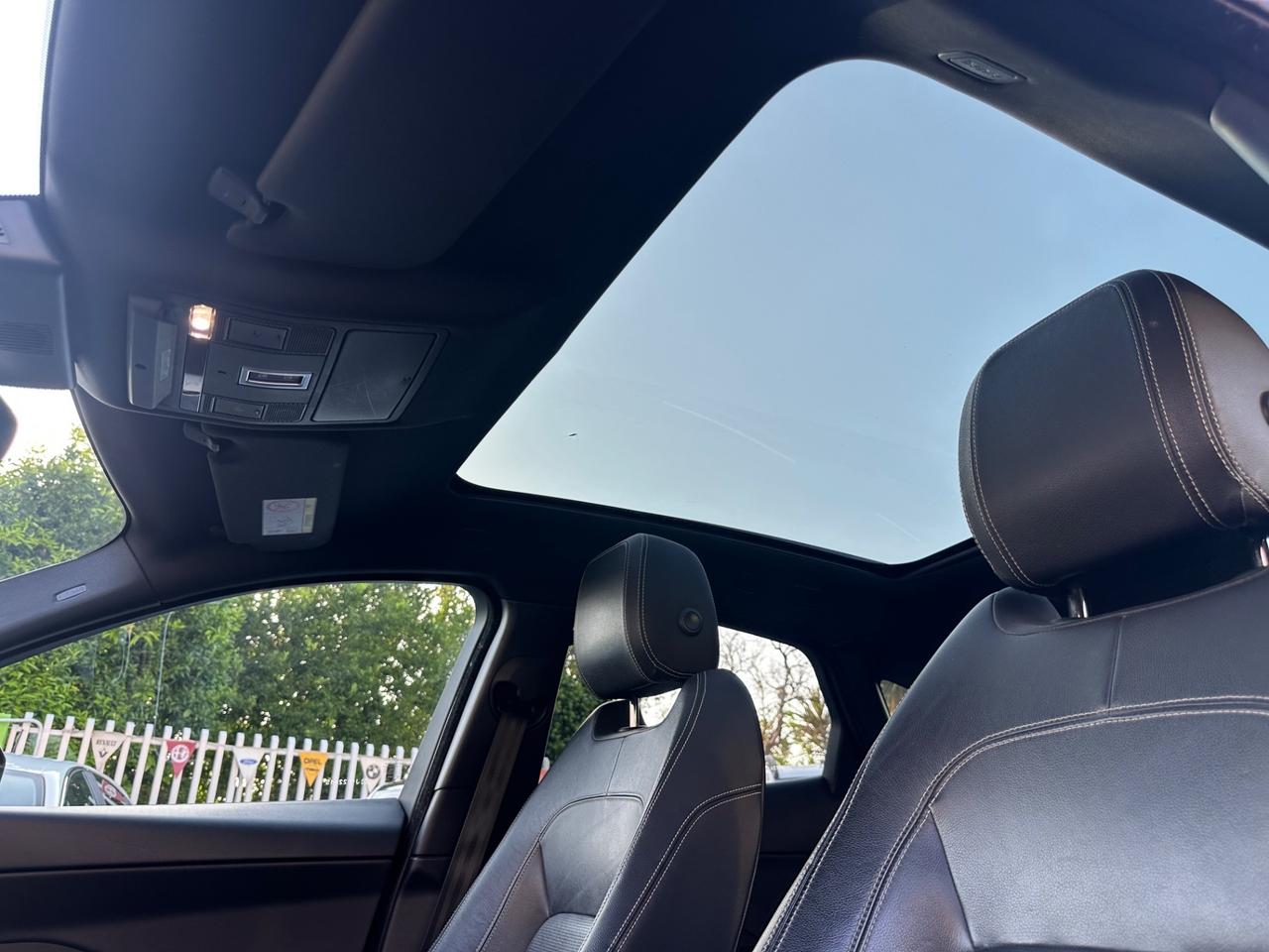 Jaguar E-Pace 2.0D 180 CV AWD R-Dynamic 2018