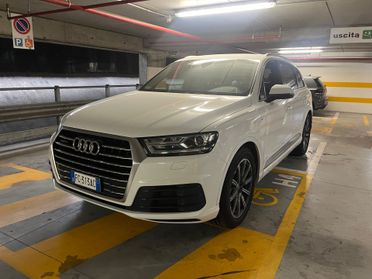 Audi Q7 3.0 TDI 272 CV quattro tiptronic Business Plus
