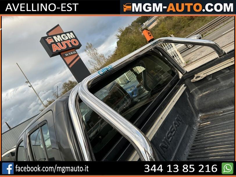 Nissan Navara 2.5 dCi 4 porte Double Cab XE pick-up