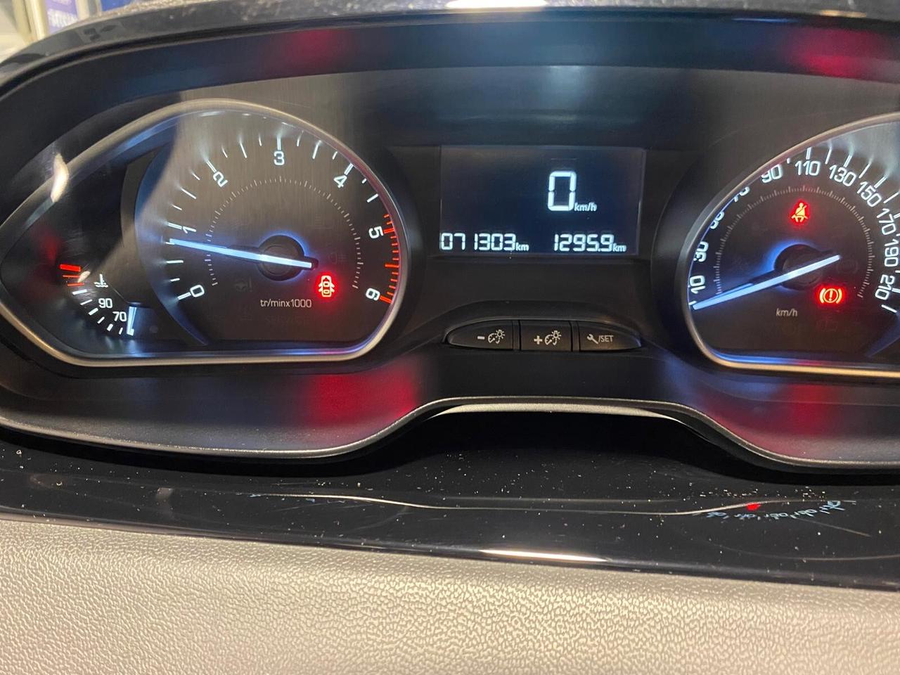 Peugeot 208 BlueHDi 75 5 porte Active