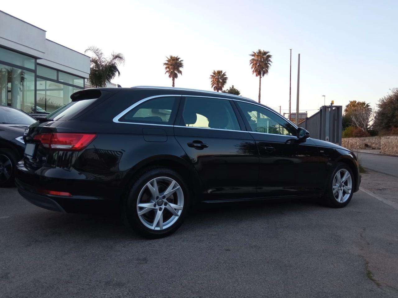 Audi A4 Avant 2.0 TDI S-Line 190 CV S-Tronic