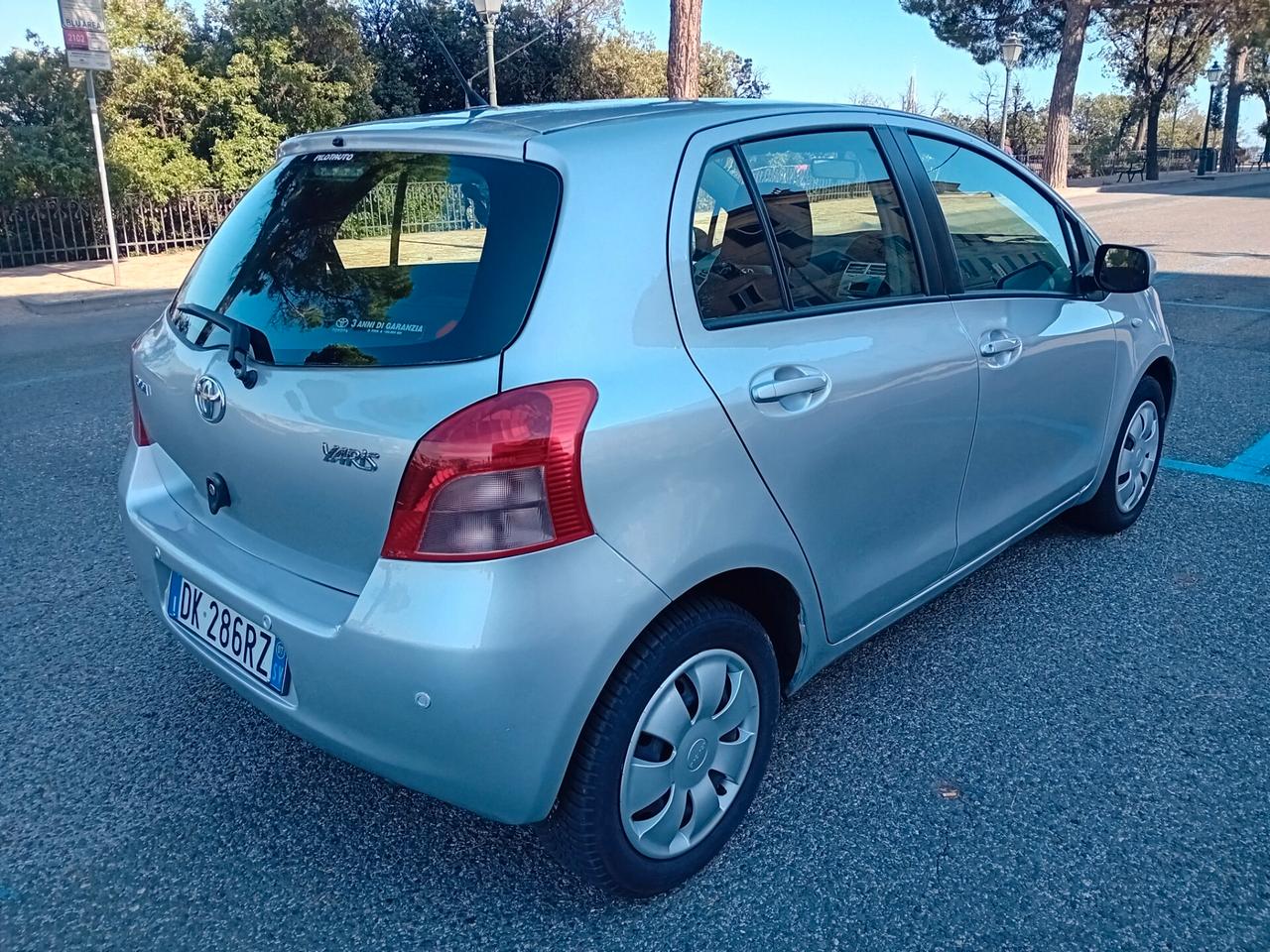 Toyota Yaris 1.3 5 porte
