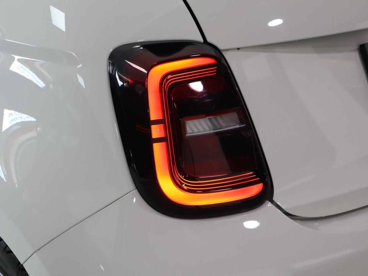 Fiat 500e Icon 500-e 42 kw #10550