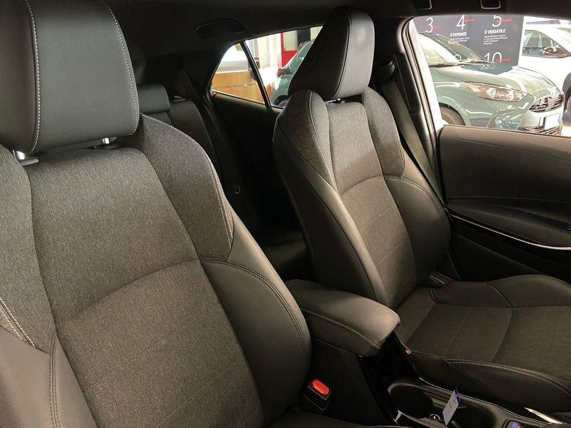 Toyota Corolla 1.8 Hybrid Style