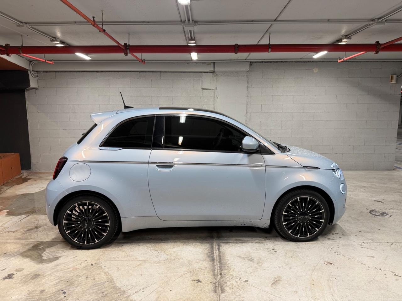 Fiat 500 500e 42 kWh La Prima - AUTO FULL