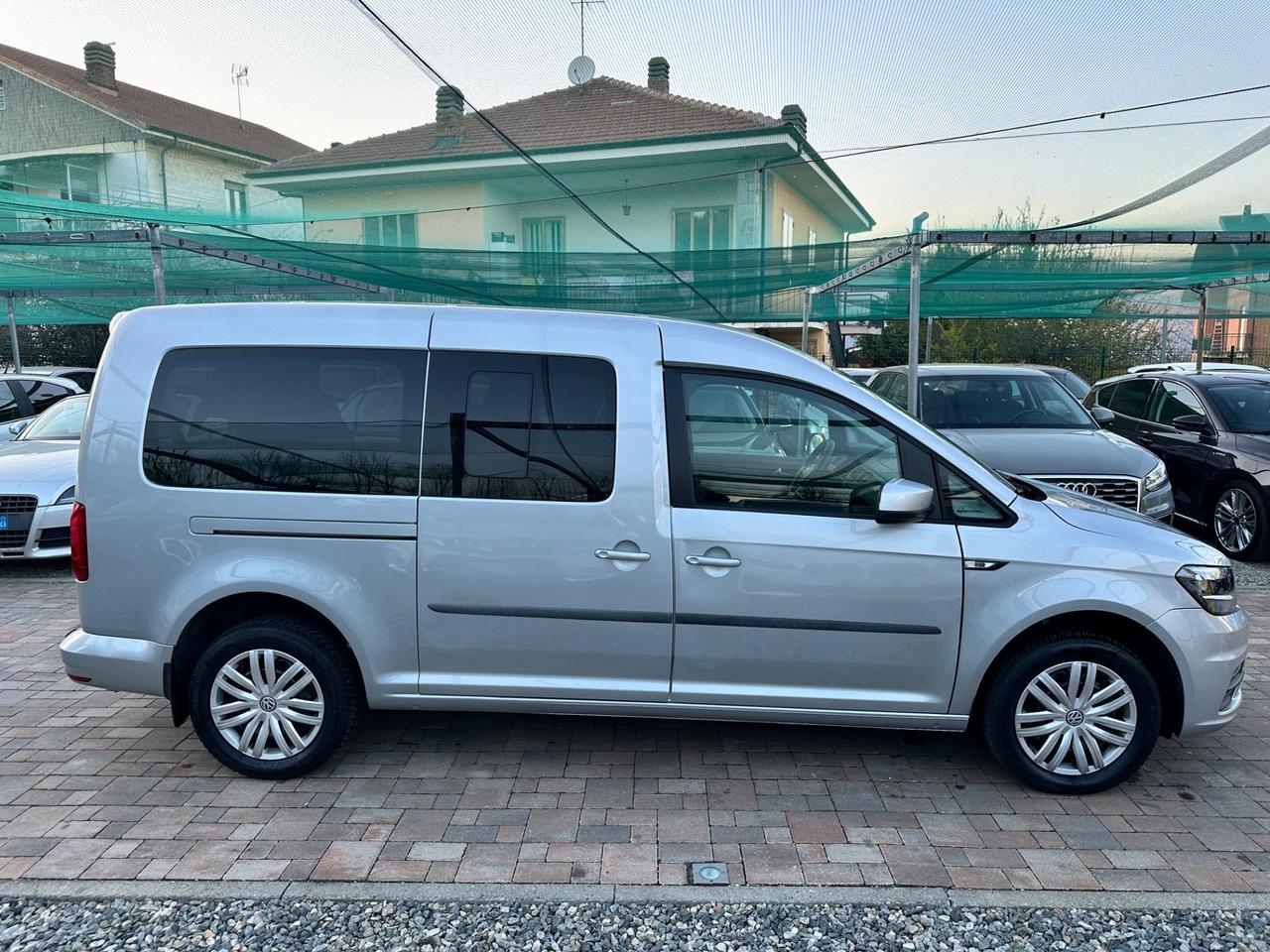 Volkswagen Caddy Pianale Ribassato 2.0 TDI Highline Maxi 7 posti