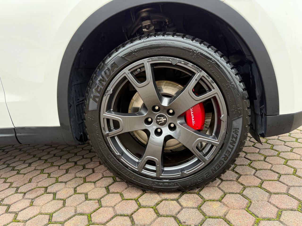 Maserati Levante V6 AWD Granlusso